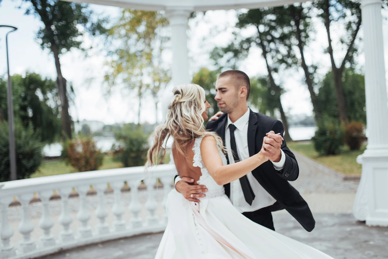 Tips for Making the Most of Your Wedding Photoshoot